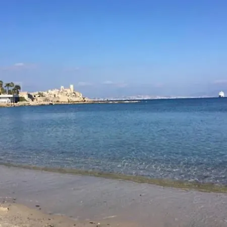 Superbe Avec Terrasse Au Cap D'antibes Apartament